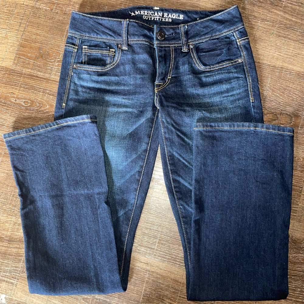 American eagle size 2 short jeans